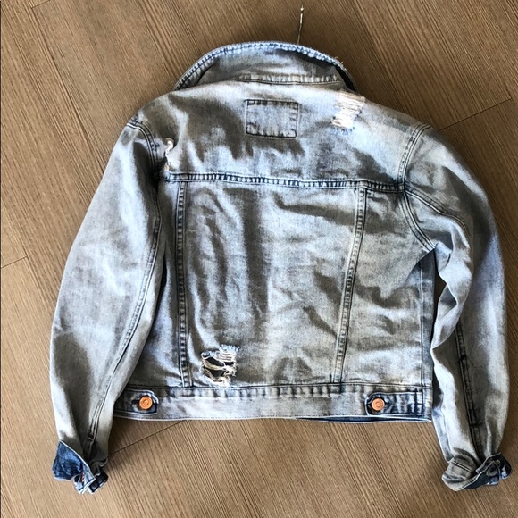 Distressed jean jacket - Picture 2 of 3